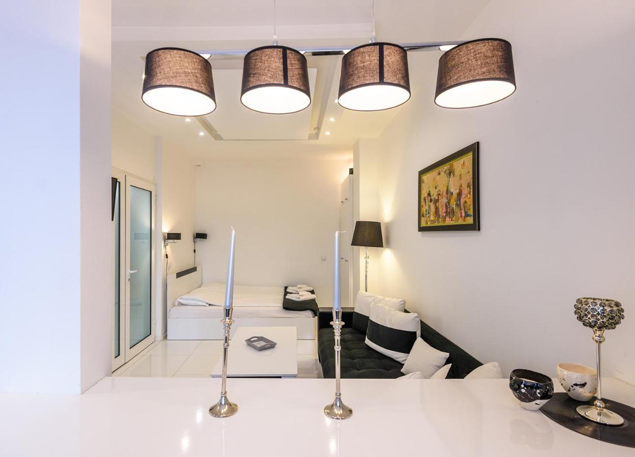 Zero-Waste Studio Apartment In Central София Экстерьер фото